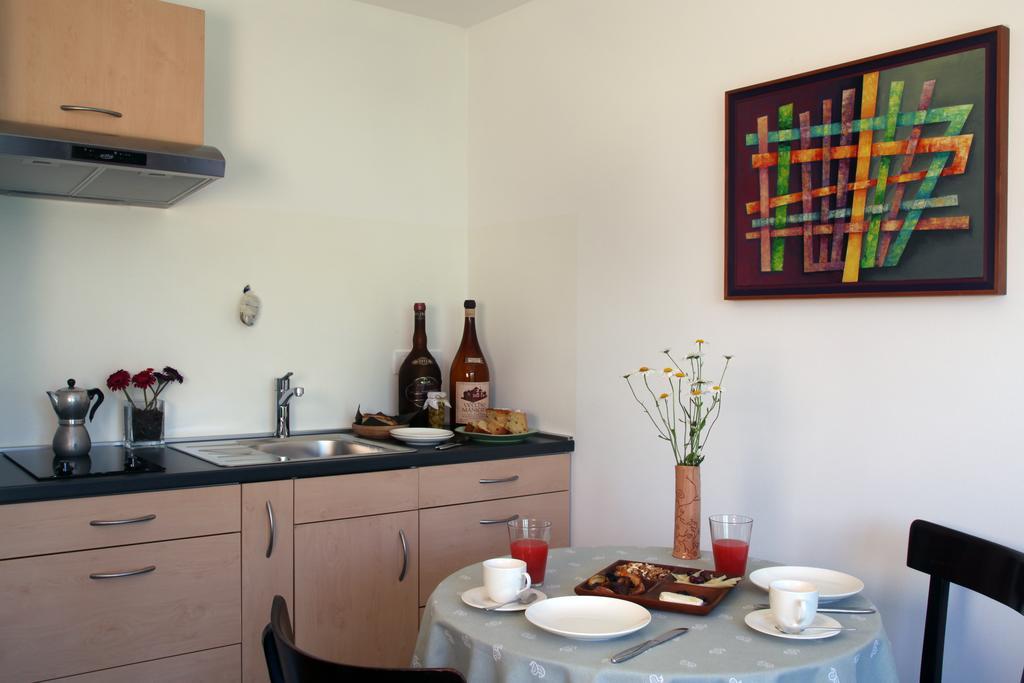 Apartments Lom 모스트나소시 객실 사진